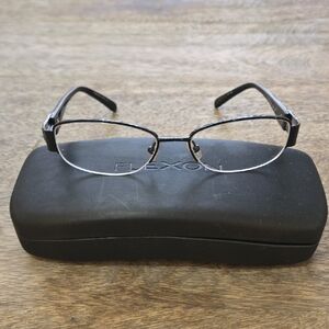 Vera Wang Tomi Black and Silver Eyeglasses With Case